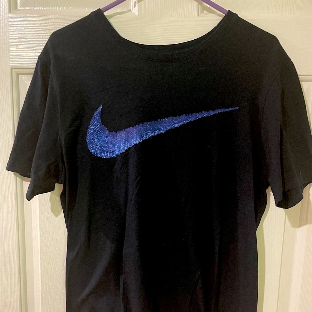 NIKE Mens Black Short Sleeve Swoosh T-Shirt Medium